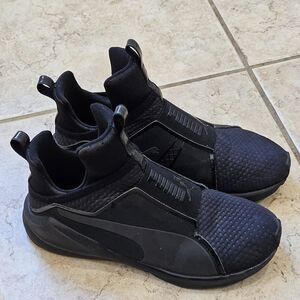 Puma Fierce Quilted Shoes Womens Sz 6 Training Sport Pull on Athletic Gym Black
